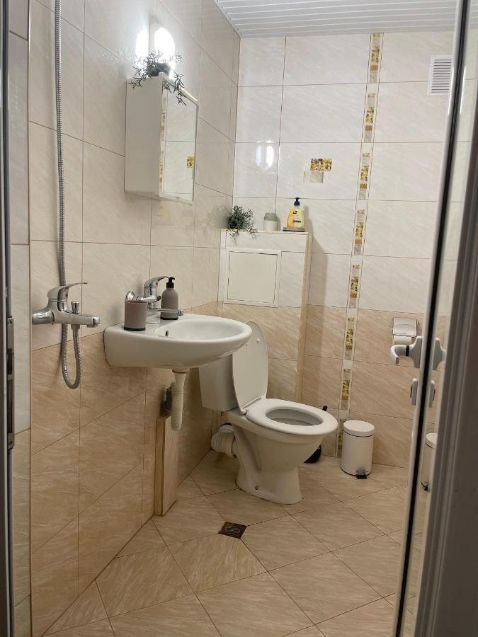 Апартаменты Lotos Apartament Бургас Экстерьер фото
